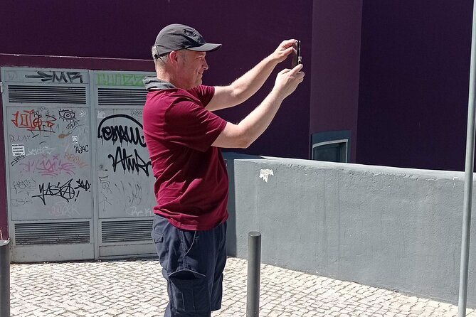 Inspirational City Walk Follow by Weaving Class for Beginners
