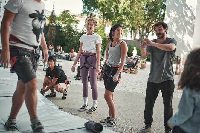 Introduction to Climbing in Pilar 7 Lisbon - Good To Know