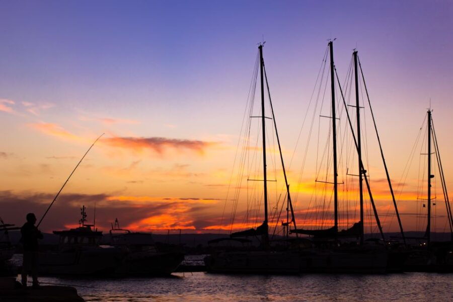 Island of Ortigia: Sunset Boat Tour With Aperitif - Good To Know