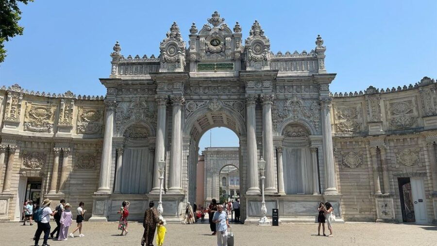Istanbul: Dolmabahce Palace, Basilica Cistern & Old City - Good To Know