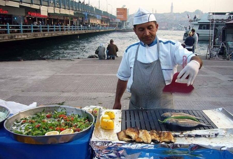 Istanbul: Evening Private Food Tour in Kadikoy - Good To Know