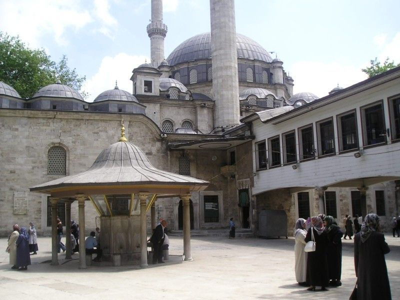Istanbul: Eyup – The Ottoman District Walking Tour - Good To Know