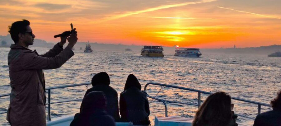 Istanbul: Guided Old City Tour and Bosphorus Sunset Cruise - Good To Know