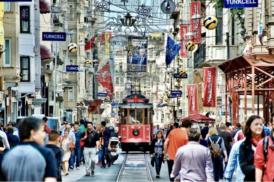Istanbul Modern City: Taksim to Galata With Secret Passages - Good To Know