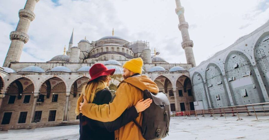 Istanbul: Private Photoshoot at Hagia Sophia&Blue Mosque - Good To Know