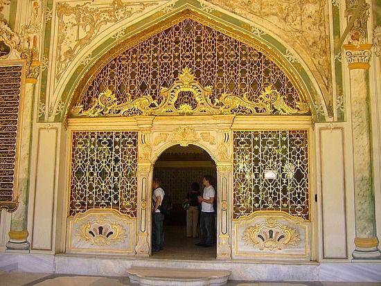 Istanbul: Topkapi Palace Guided Tour - Good To Know
