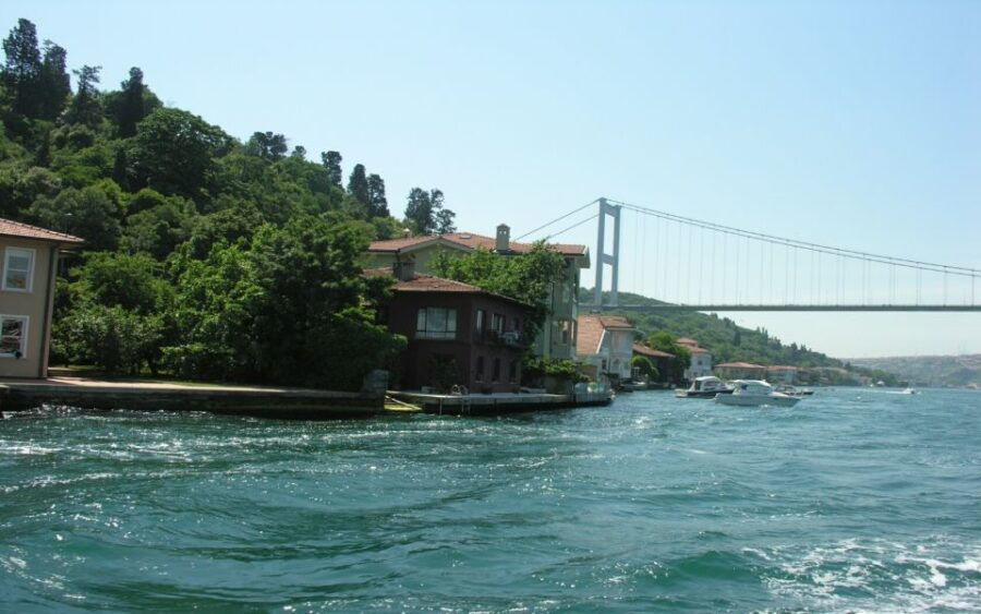 Istanbul: Two Continents With Beylerbeyi Palace Tour - Good To Know