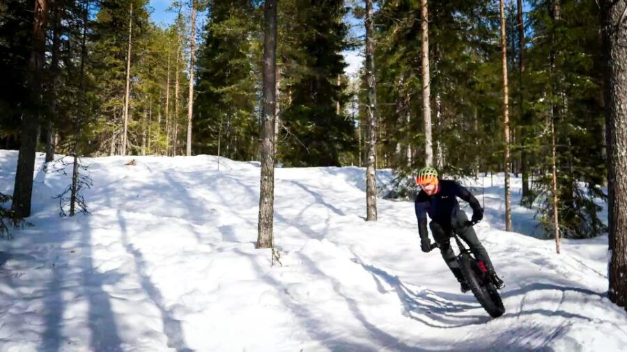 Ivalo: Aurora Adventure Holiday in Northern Lapland