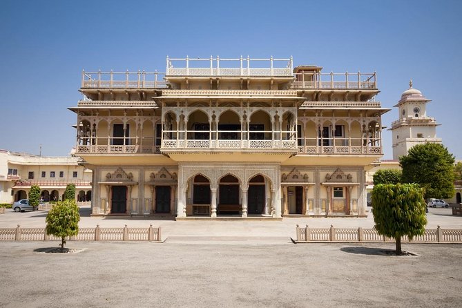 Jaipur Local Sightseeing Tour by Car and Driver