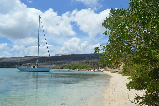 Jan Thiel Full-Day Klein Curacao Boat Trip