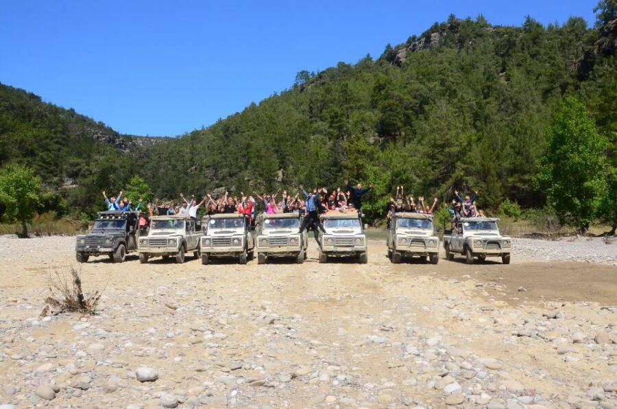 Jeep Safari &Rafting /Zipline /Lunch