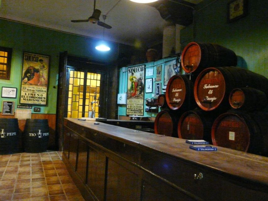 Jerez: Traditional Tapas Tour