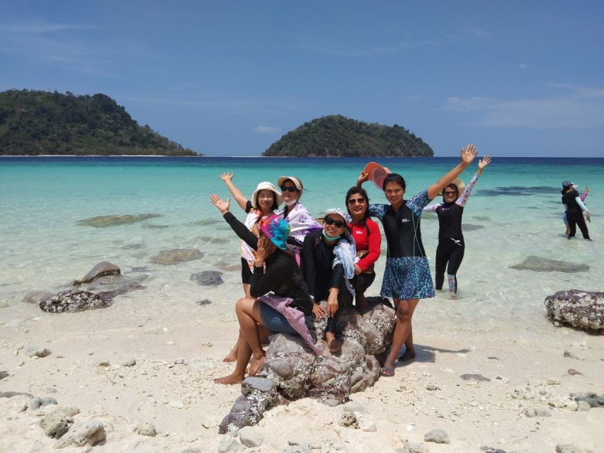 Join Speedboat Join Snorkeling Outside Zone at Koh Lipe
