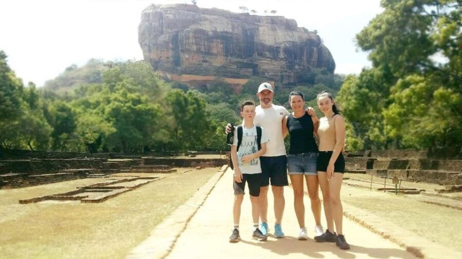 Kalutara: From Sigiriya Lion Rock and Dambulla Day Tour