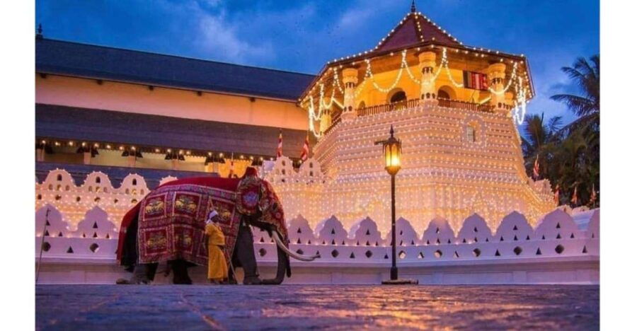 Kandy City Tuk Tuk Day Tours: Discover Cultural Wonders