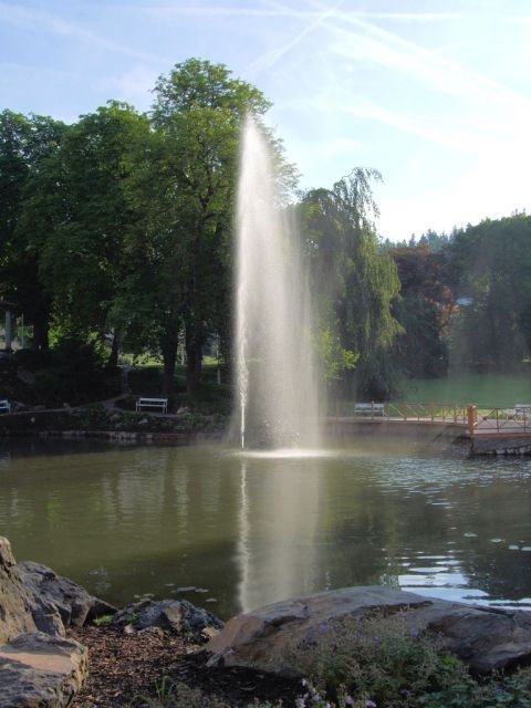 Karlovy Vary & Marianske Lazne Tour From Prague With Lunch