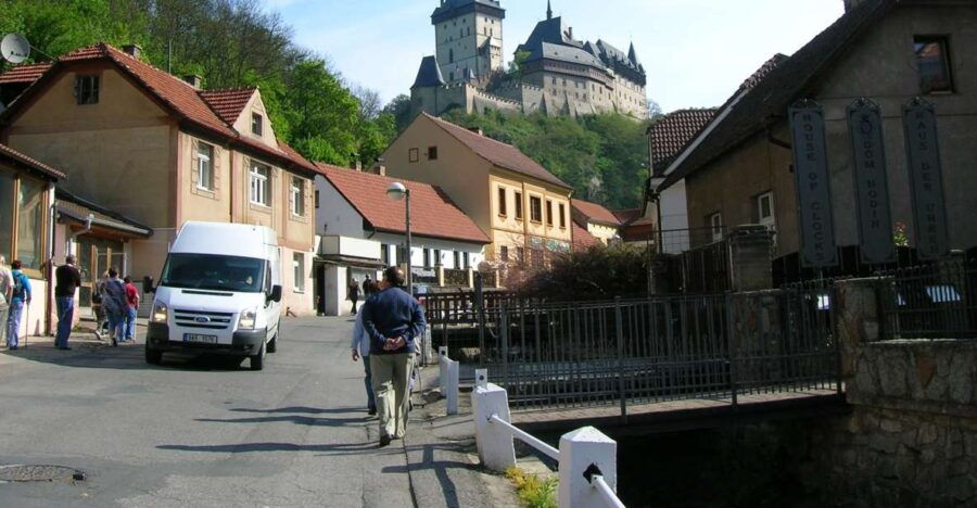 Karlstejn Castle & Crystal Manufactory - Private Tour - Good To Know
