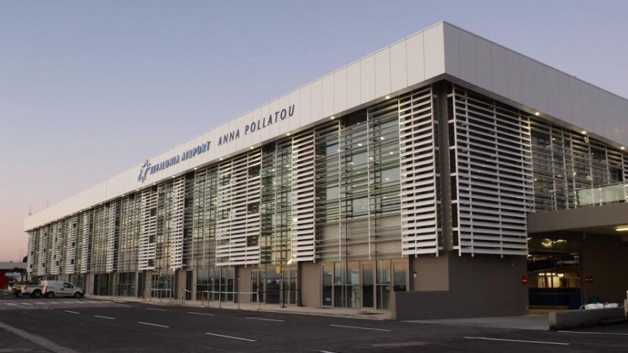 Kefalonia: Bus Transfer Between Airport and Skala/Katelios - Good To Know