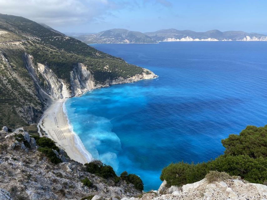 Kefalonia: Drokarati Cave, Melissani Lake & Myrtos Day Trip