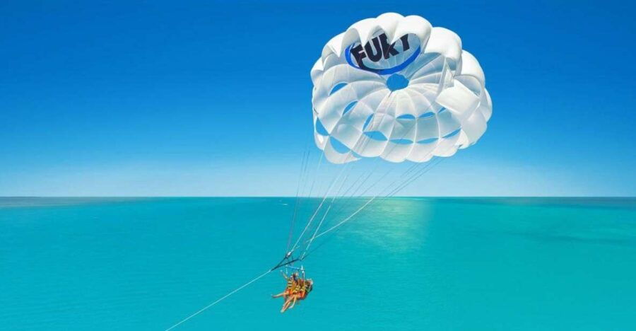 Key West: Parasailing Flights