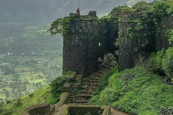 Khadakwasla Dam, Sinhagad Fort and Panshet Dam Tour by Car