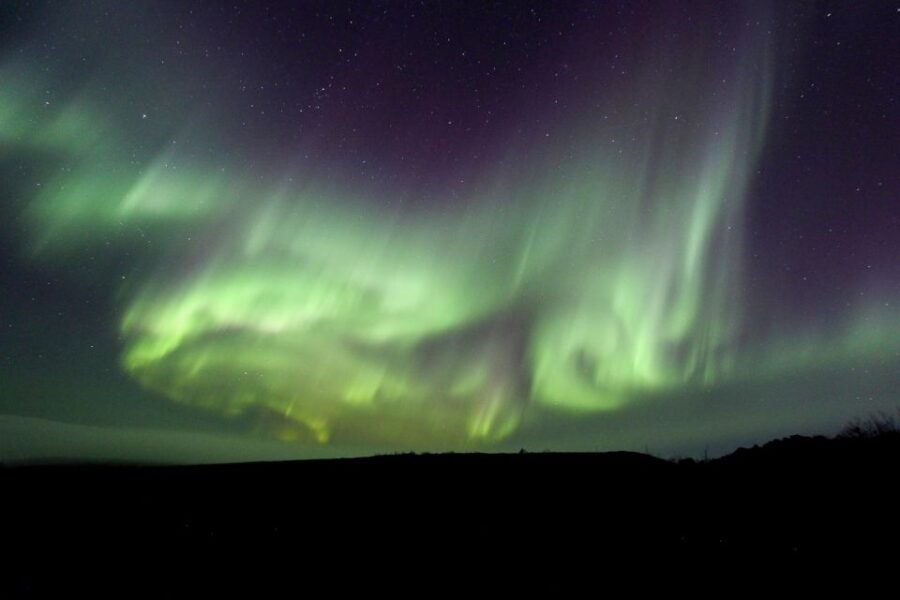Kiruna: Aurora Midnight Session With BBQ and Snowshoe Hike