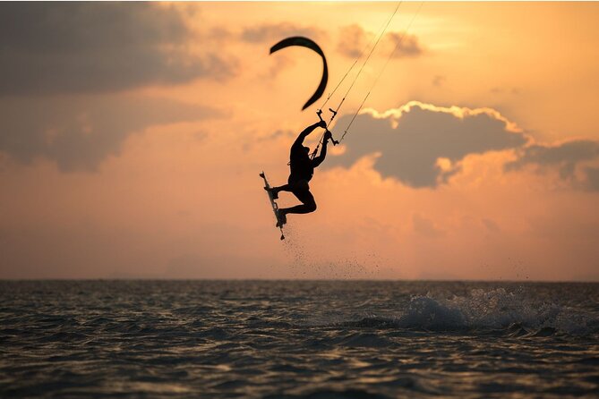 Kiteboarding Adventure Unfolds in Cartagena Waters - Good To Know