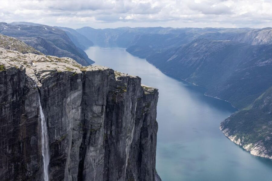 Kjerag Summer Hike