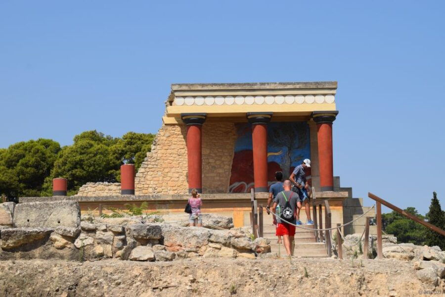 Knossos and Zeus’ Cave Private Day Tour Starting From Chania