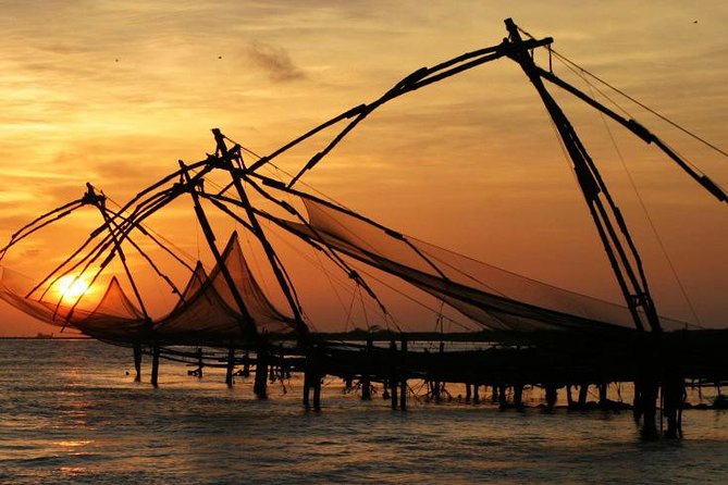 Kochi Shore Excursion- Private Day Tour of Heritage and Backwaters