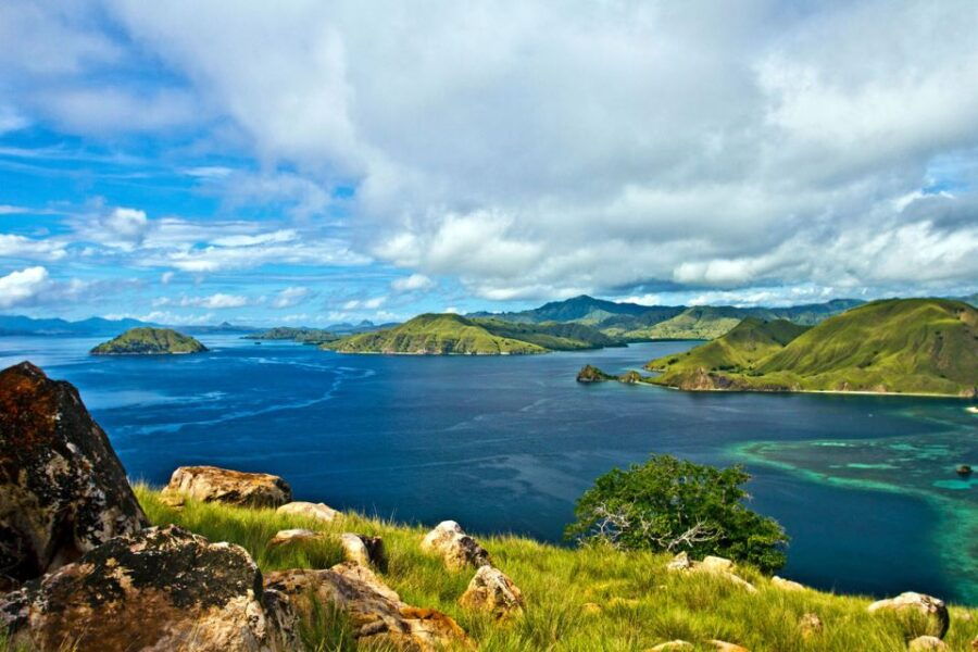 Komodo: 4-Day Private Tour With Overnight Boat and Hotel - Good To Know