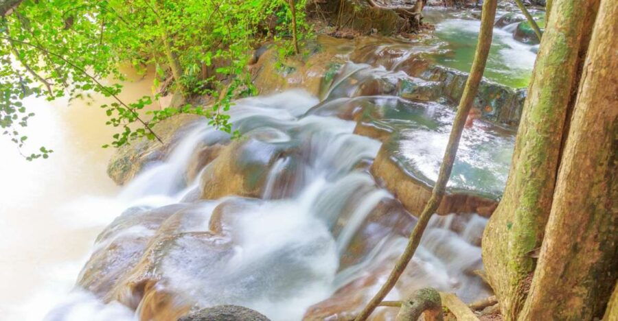 Krabi: Klongtom Hot Spring, Emerald Pool and Tiger Cave Tour
