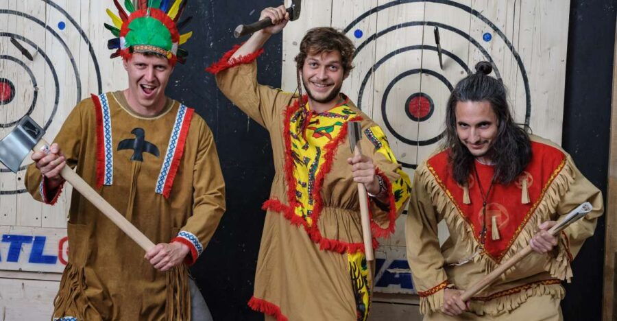 Kraków: Axe Mate Club Entrance Ticket - Good To Know