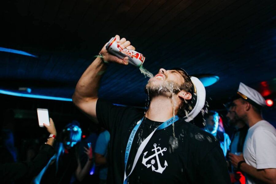 Krakow: Boat Party With Unlimited Drinks - Good To Know