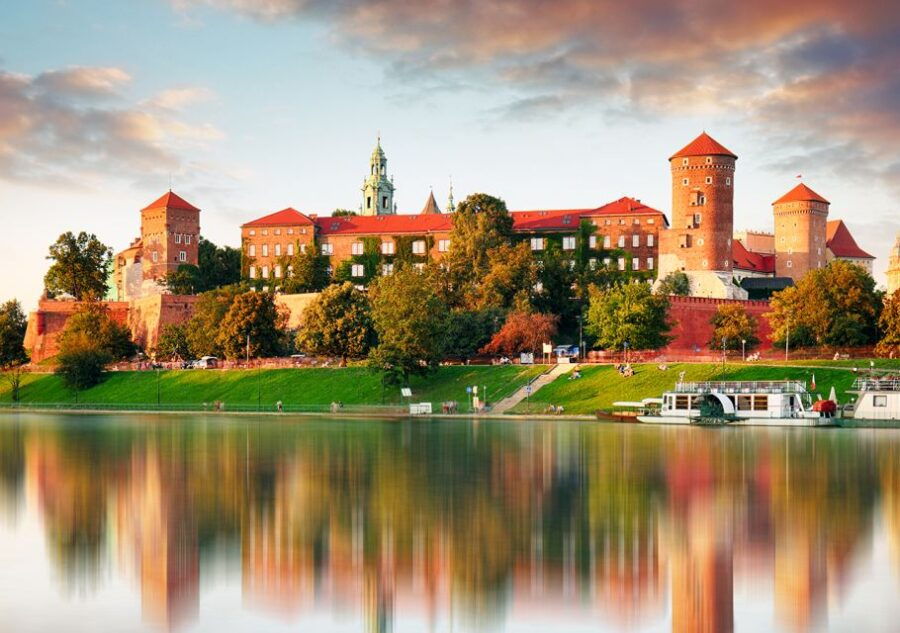 Krakow: Guided Old Town Tour - Good To Know