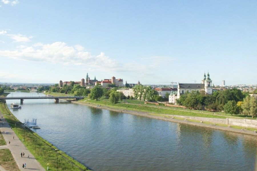 Krakow: Old Town, Wawel, and Underground Museum With Lunch - Experience Highlights