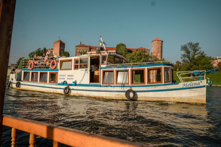 Krakow: Vistula River Sightseeing Cruise With Audio Guide - Good To Know