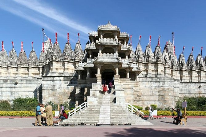 Kumbhalgarh Ranakpur Tour by Car