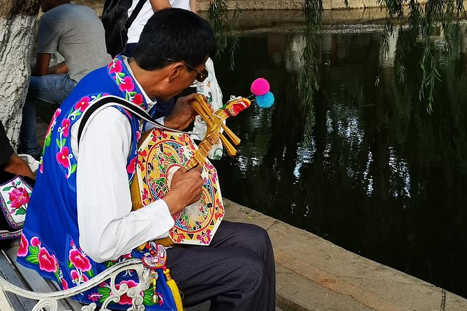 Kunming Classic Tour: Daguan Pavilion, Yuantong Temple, Green Lake Park - Good To Know