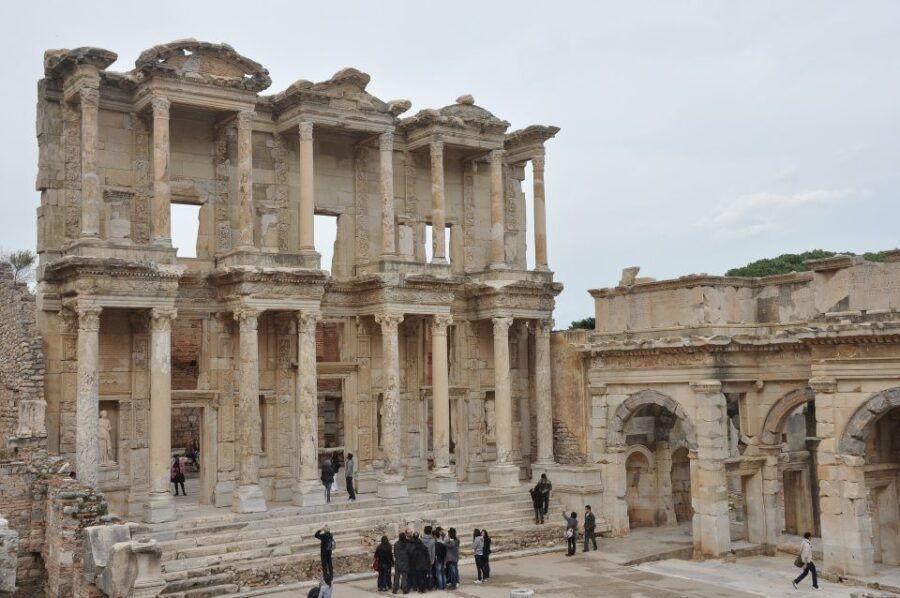Kusadasi or Selcuk: Highlights of Ephesus – Small Group Tour