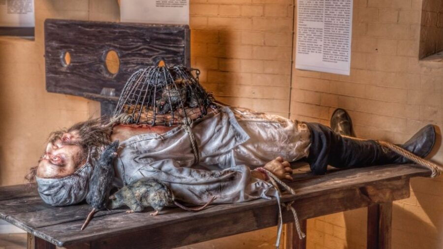 LA: Medieval Torture Museum Ticket With Ghost Hunting