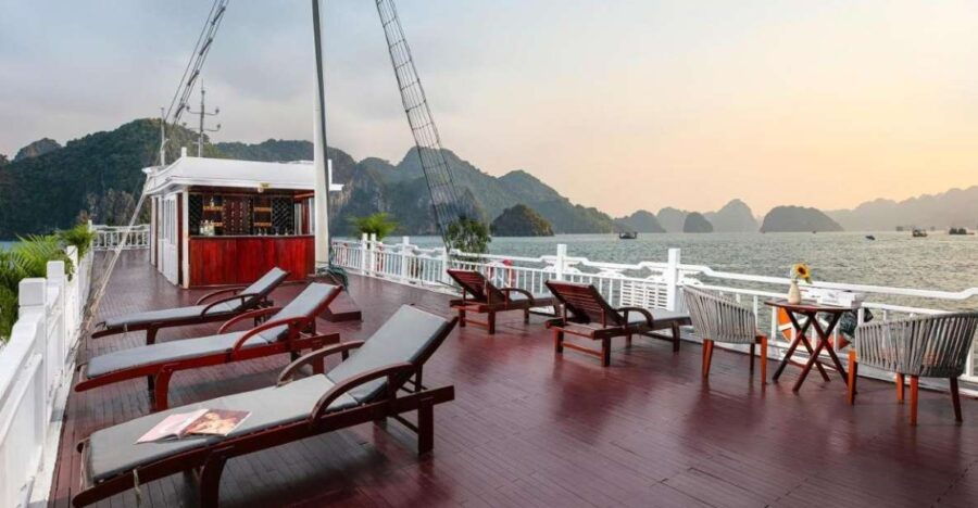 La Regina 4 Star Cruise - Visiting Bai Tu Long Bay - Good To Know