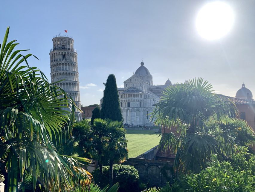 La Spezia: Full-Day Pisa and Lucca Excursion