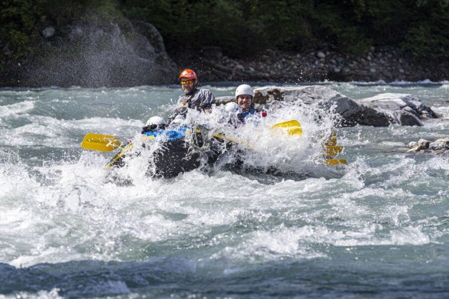 Laax, Flims, Ilanz: Vorderrhein Rafting (Half Day)