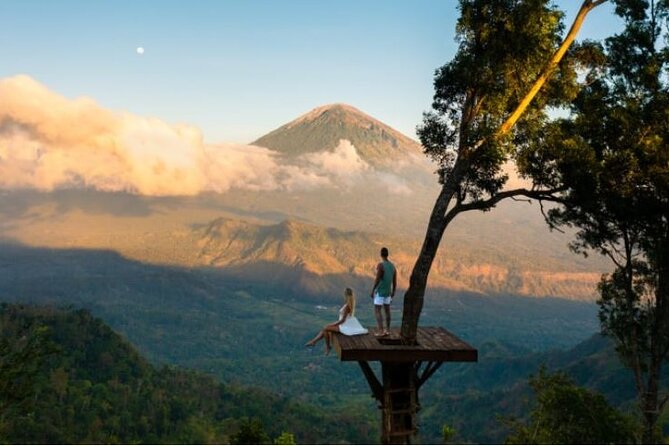 Lahangan Sweet Sunrise and Heaven Gate Tour - Good To Know