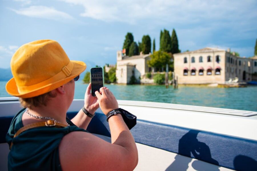 Lake Garda: Historic Castle Cruise With Wine Tasting - Good To Know