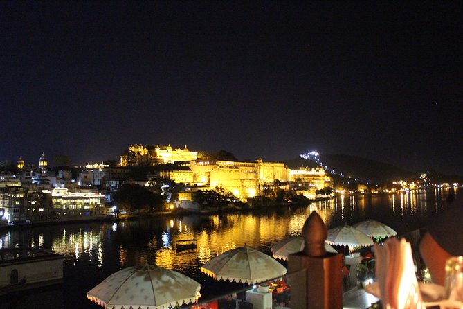 Lake Pichola Boat Cruise & Lake Side Dinner - Good To Know
