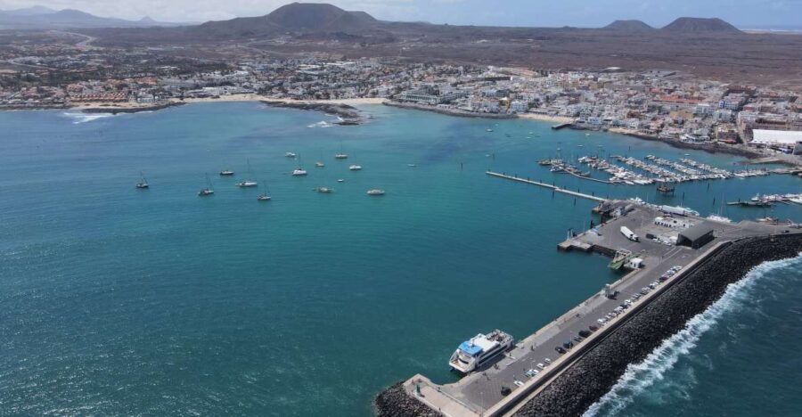 Lanzarote: Fuerteventura Return Ferry Ticket With Bus
