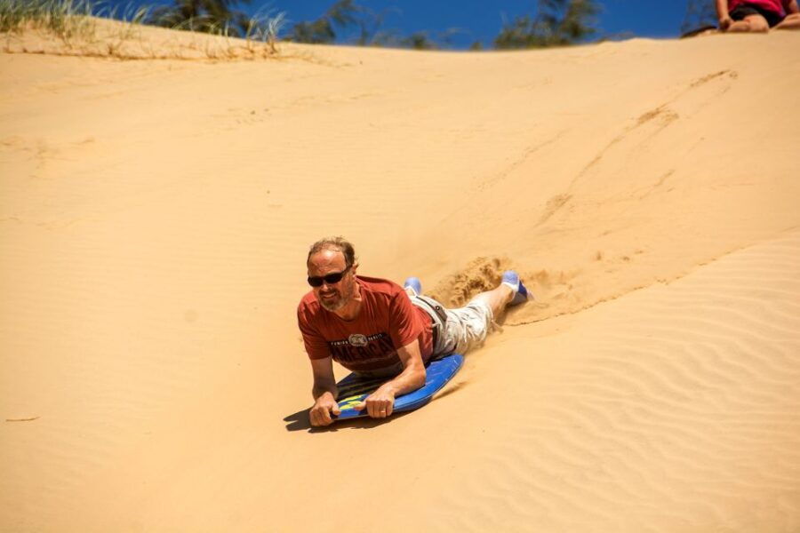 LARC! Paradise Tour: Beach, Lunch and Sandboarding - Good To Know