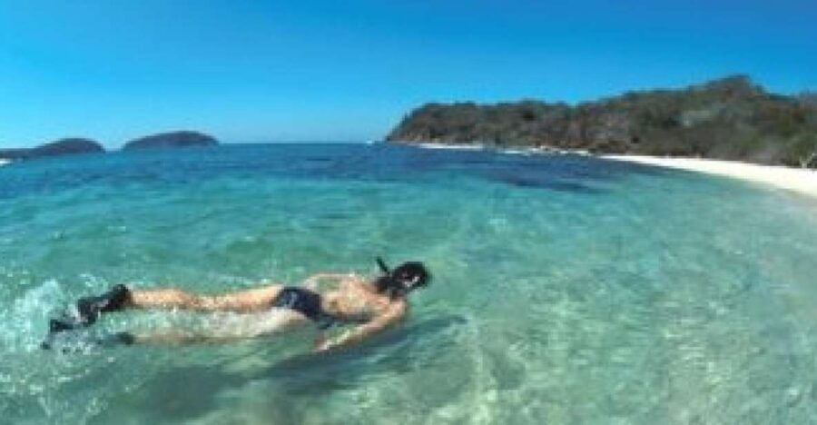 Las Gatas Island Beach Break: 5-Hour Tour With Lunch